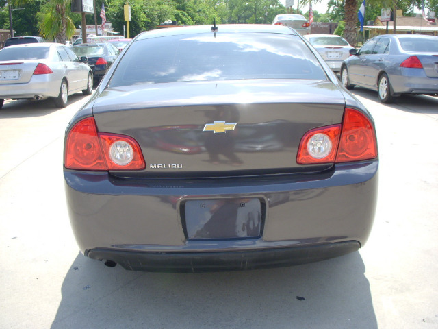 Chevrolet Malibu 2011 photo 1