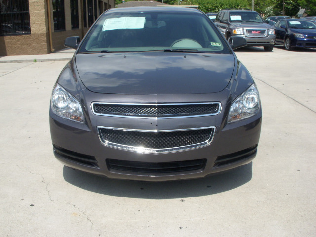 Chevrolet Malibu 2011 photo 9