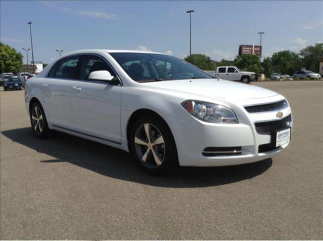 Chevrolet Malibu 2011 photo 2