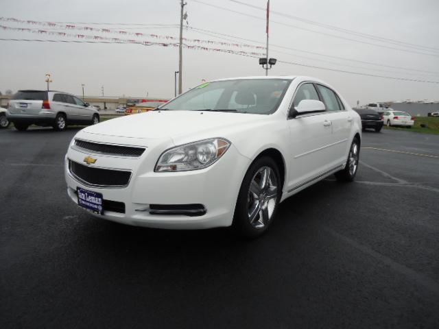 Chevrolet Malibu 2011 photo 3