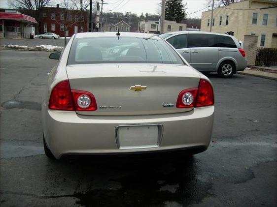 Chevrolet Malibu 2011 photo 1