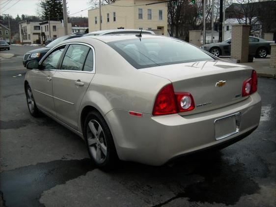 Chevrolet Malibu 2011 photo 3