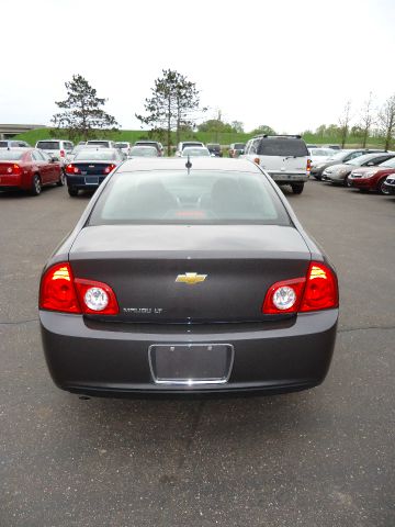 Chevrolet Malibu 2011 photo 12