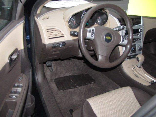 Chevrolet Malibu XLS XLT Premium Sedan