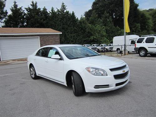 Chevrolet Malibu 2011 photo 2