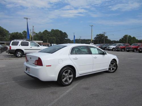 Chevrolet Malibu 2011 photo 4