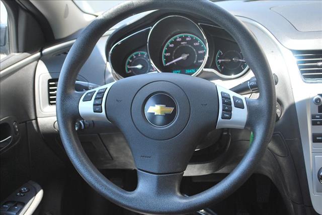 Chevrolet Malibu 2011 photo 1