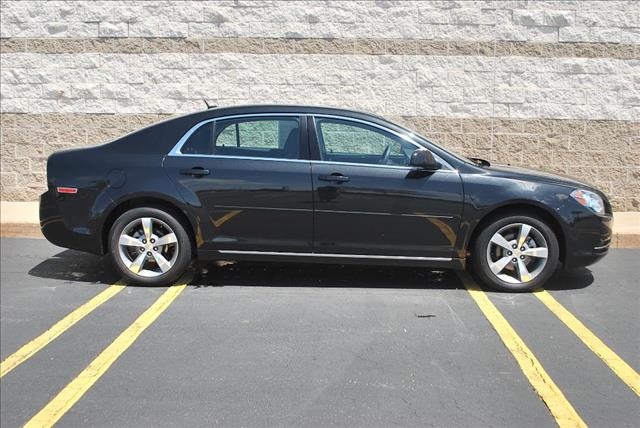 Chevrolet Malibu 2011 photo 2