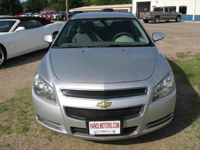 Chevrolet Malibu 2011 photo 1