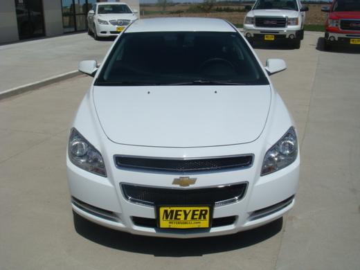 Chevrolet Malibu 2011 photo 2