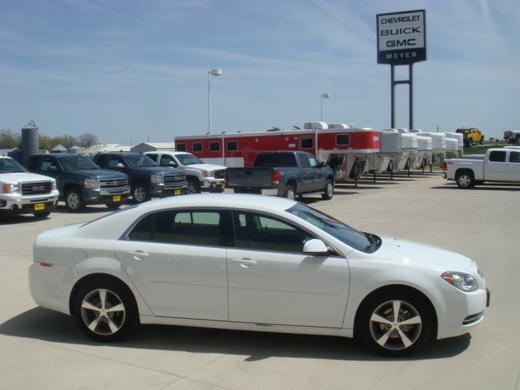 Chevrolet Malibu 2011 photo 3