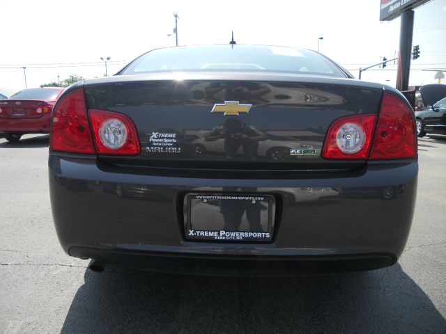 Chevrolet Malibu Touring 4WD Sedan