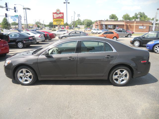 Chevrolet Malibu 2011 photo 3