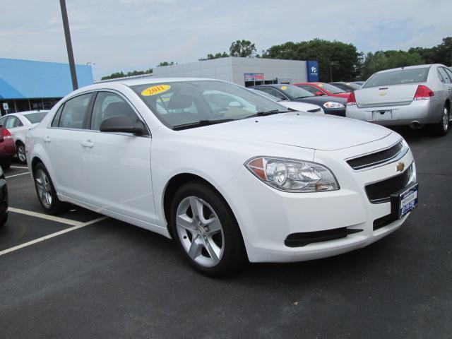 Chevrolet Malibu 2011 photo 1