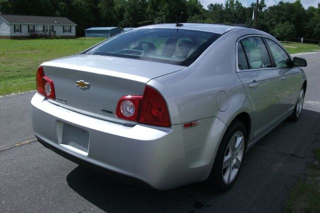 Chevrolet Malibu 2011 photo 1