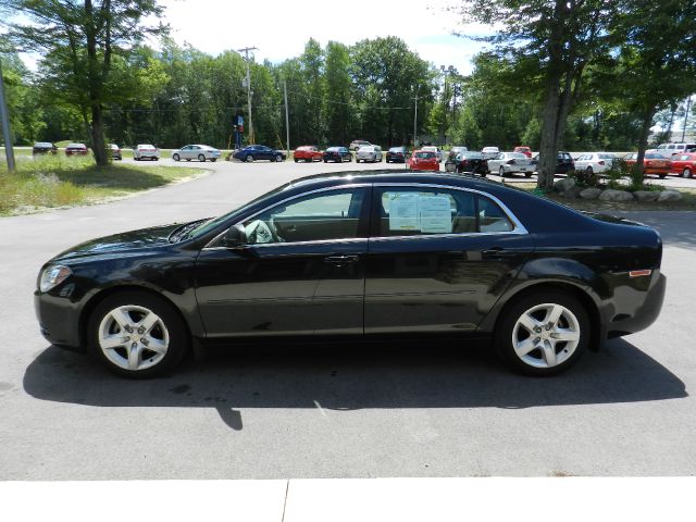 Chevrolet Malibu 2011 photo 3