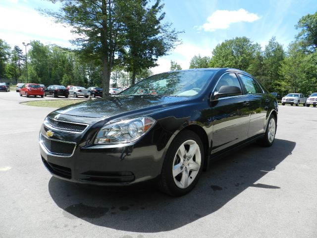 Chevrolet Malibu 2011 photo 4