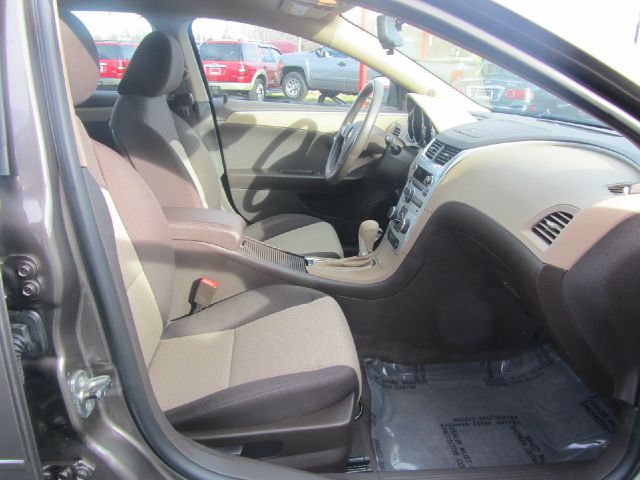 Chevrolet Malibu 2011 photo 10