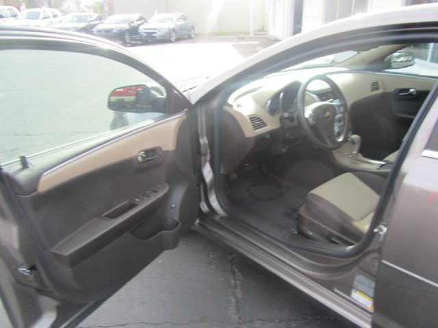 Chevrolet Malibu 2011 photo 14