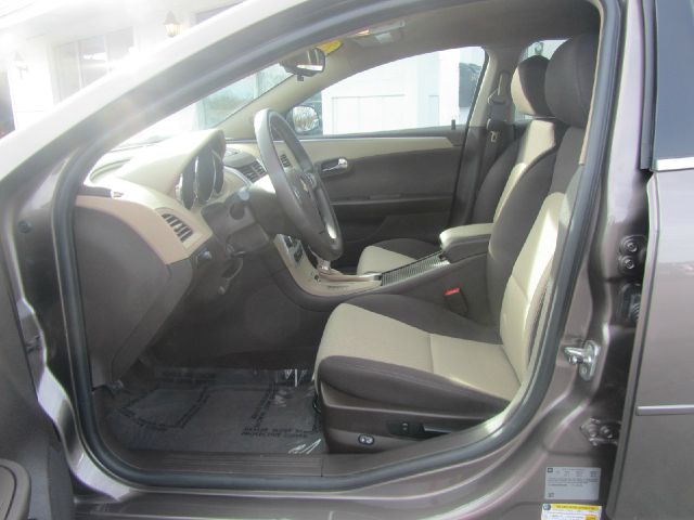 Chevrolet Malibu 2011 photo 33