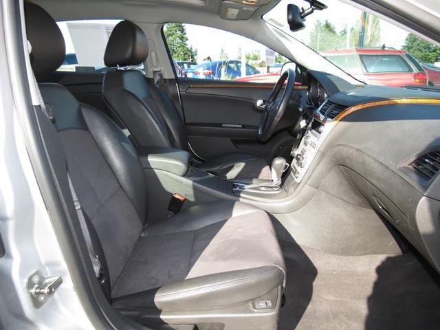 Chevrolet Malibu 2011 photo 8