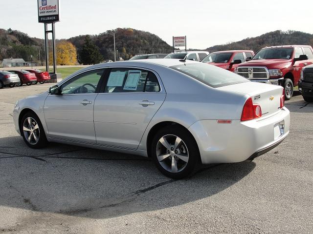 Chevrolet Malibu 2011 photo 5