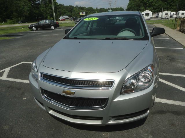 Chevrolet Malibu 2011 photo 2