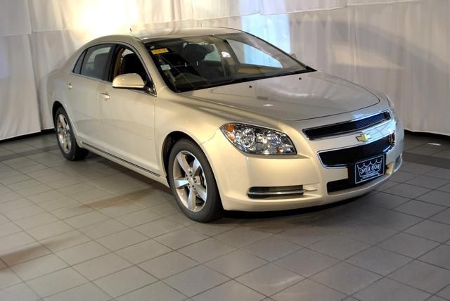 Chevrolet Malibu 2011 photo 4