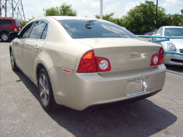 Chevrolet Malibu 2011 photo 1