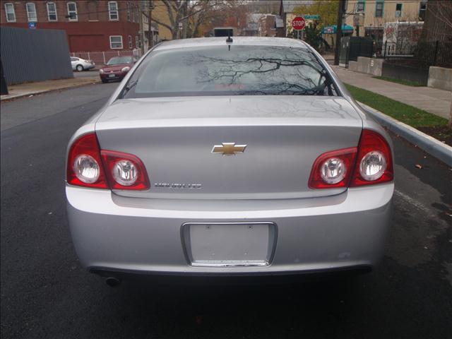 Chevrolet Malibu 2011 photo 5