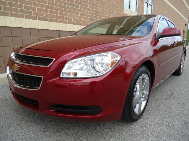 Chevrolet Malibu 2011 photo 1