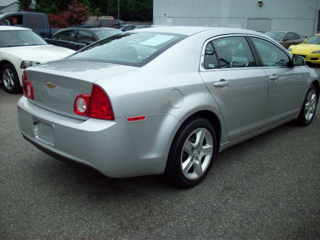 Chevrolet Malibu Supercab XL Sedan