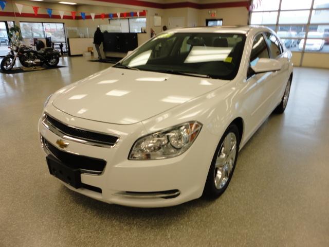 Chevrolet Malibu 2011 photo 5