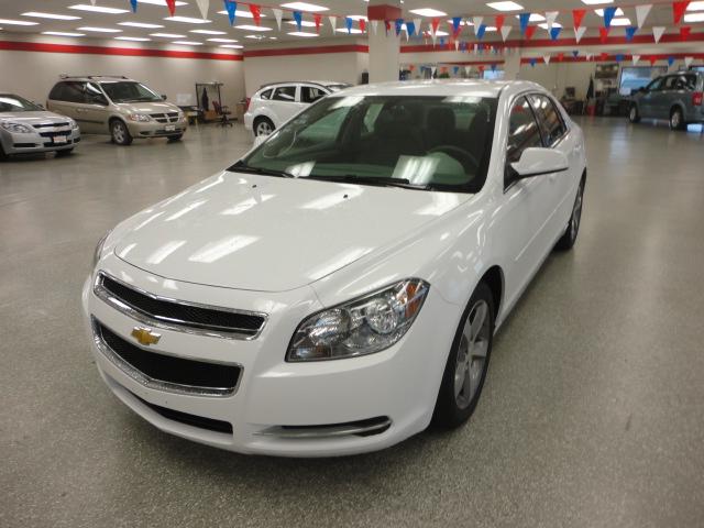 Chevrolet Malibu Supercab XL Sedan