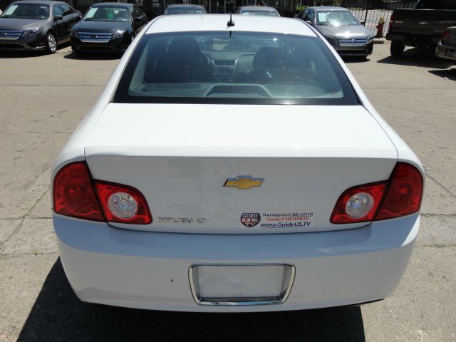 Chevrolet Malibu 2011 photo 22