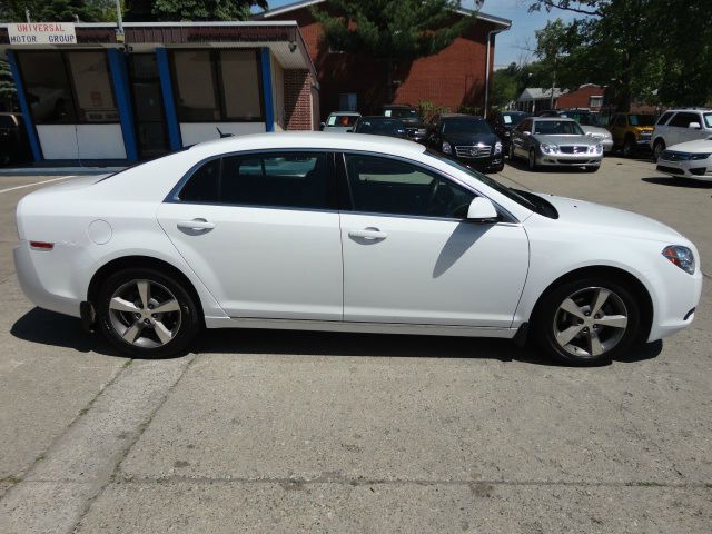 Chevrolet Malibu 2011 photo 24