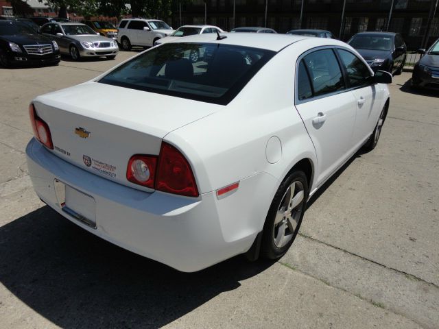 Chevrolet Malibu 2011 photo 25