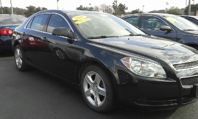 Chevrolet Malibu 2011 photo 4