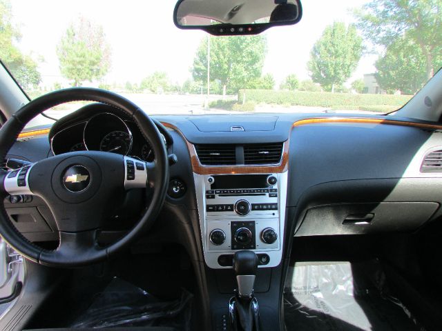 Chevrolet Malibu 2011 photo 6