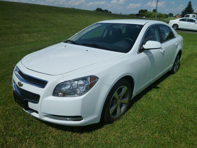 Chevrolet Malibu 2011 photo 4