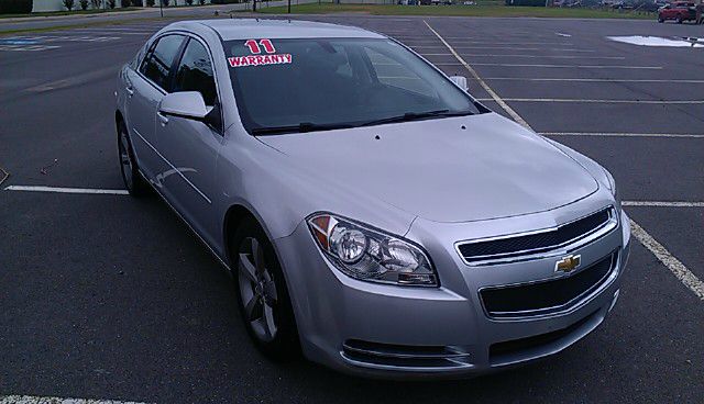 Chevrolet Malibu 2011 photo 4