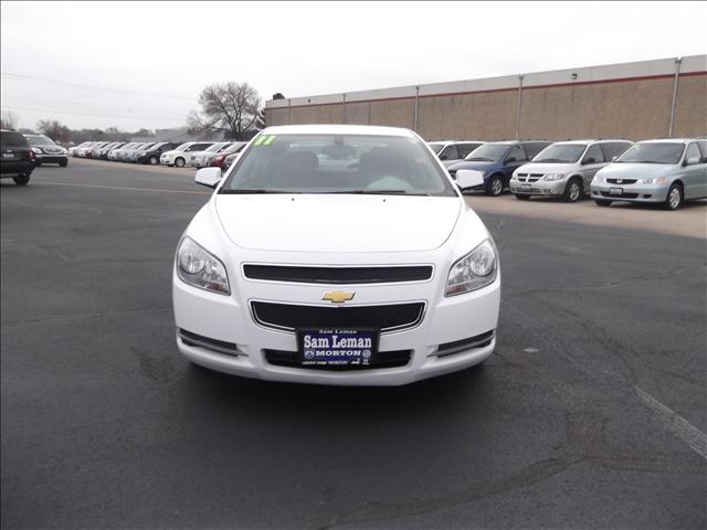 Chevrolet Malibu 2011 photo 4