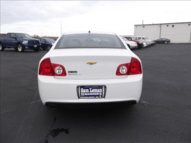 Chevrolet Malibu 2011 photo 5