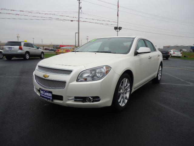 Chevrolet Malibu 2011 photo 3