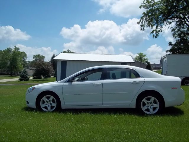 Chevrolet Malibu 2011 photo 1