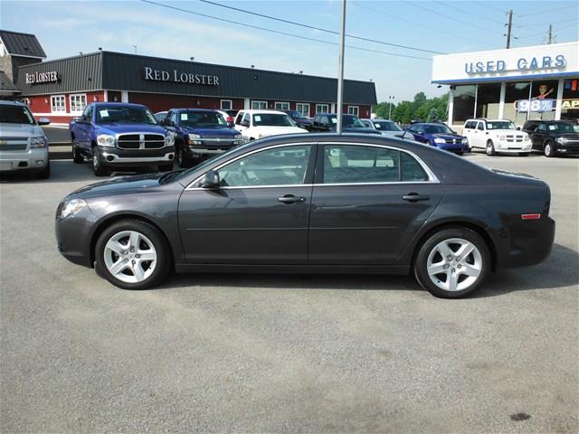 Chevrolet Malibu 2011 photo 3