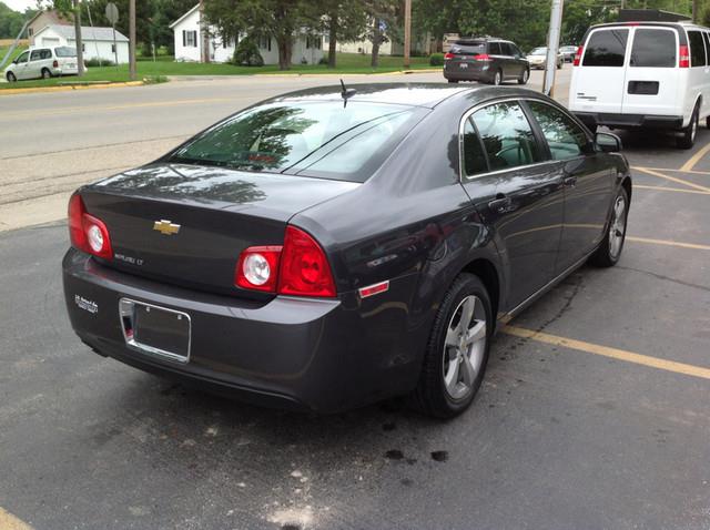 Chevrolet Malibu 2011 photo 1