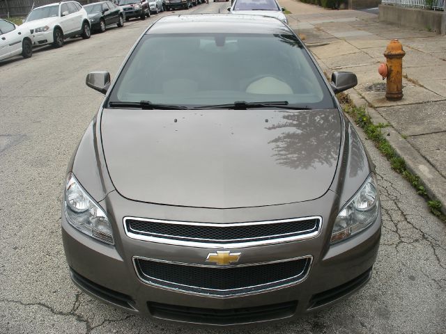 Chevrolet Malibu 2011 photo 3