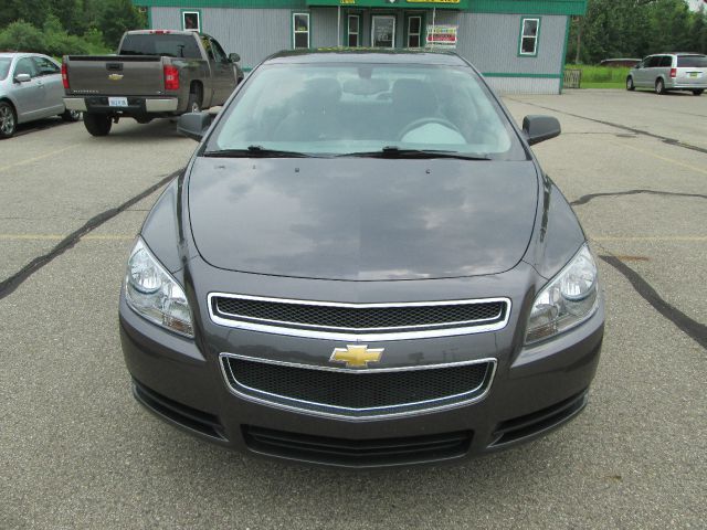 Chevrolet Malibu 2011 photo 3