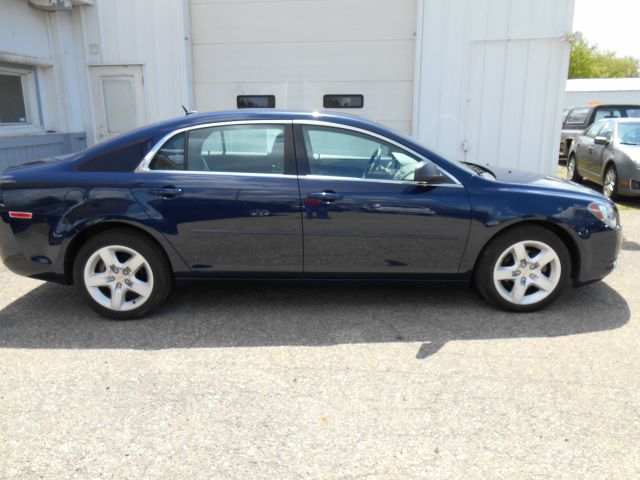 Chevrolet Malibu 2011 photo 1